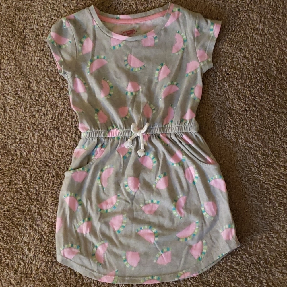 Girls dress